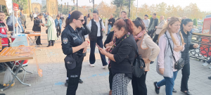 EKİPLER, KADINA ŞİDDETLE MÜCADELEDE KADES’İ ANLATTI 6 59f85fab 4a01 4ac9 b504 e8214cd450f5