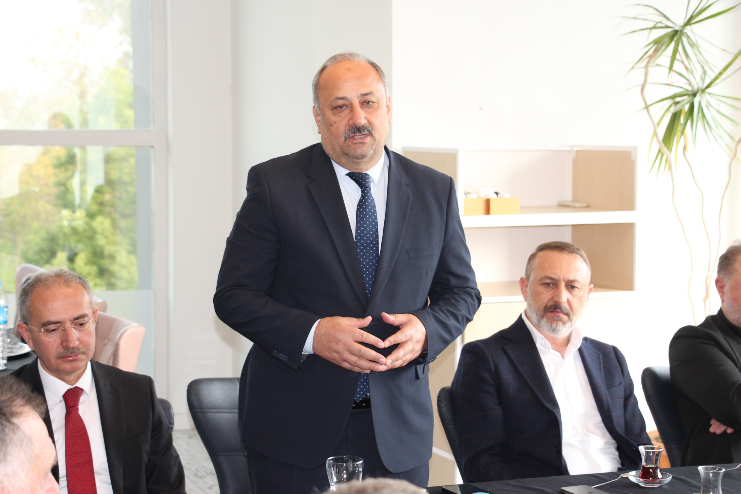 c414add8 9bac 4921 b88a cd56773d50d3