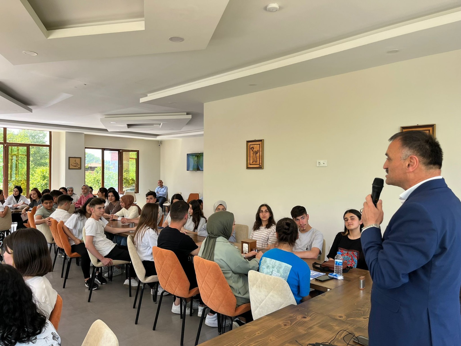 9cf249e3-809c-45a2-8949-4eef76e6348e