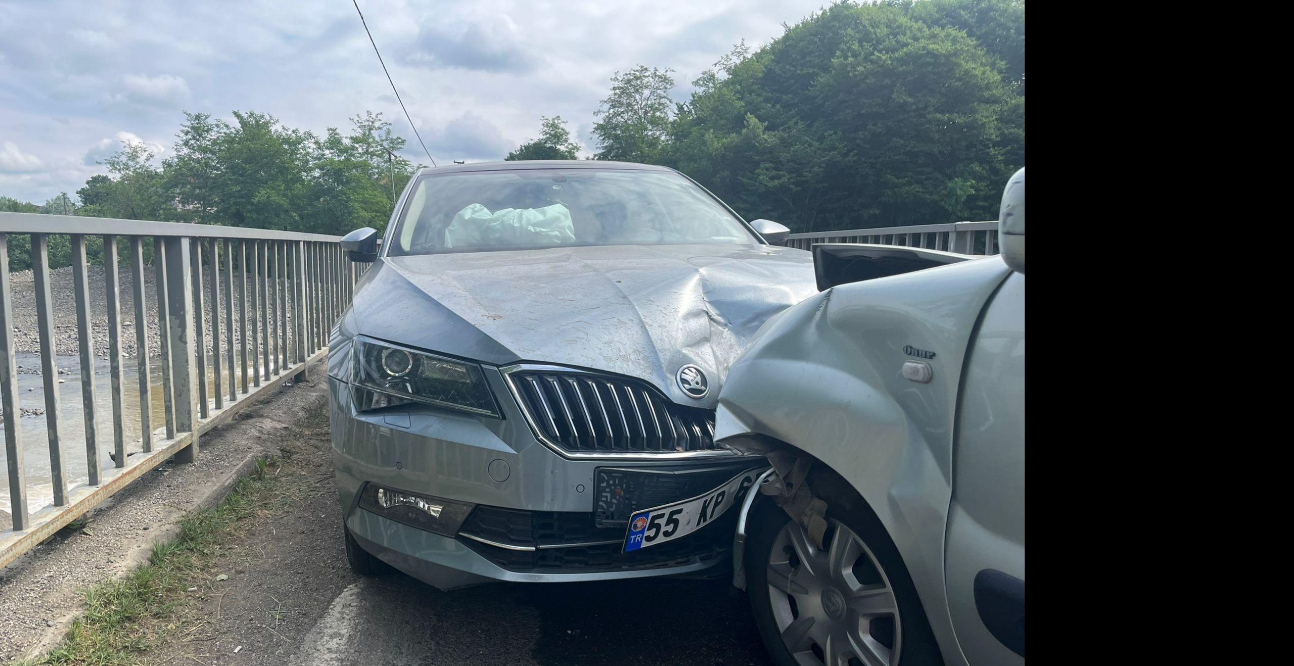 SALIPAZARI’NDA KAZA! 3 YARALI