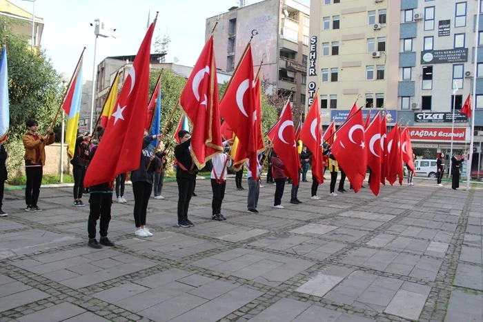 ÇARŞAMBA’DA ÖĞRETMENLER GÜNÜ KUTLANDI 2 86673c5c a010 4651 83a4 3ec7b9a9f1b1