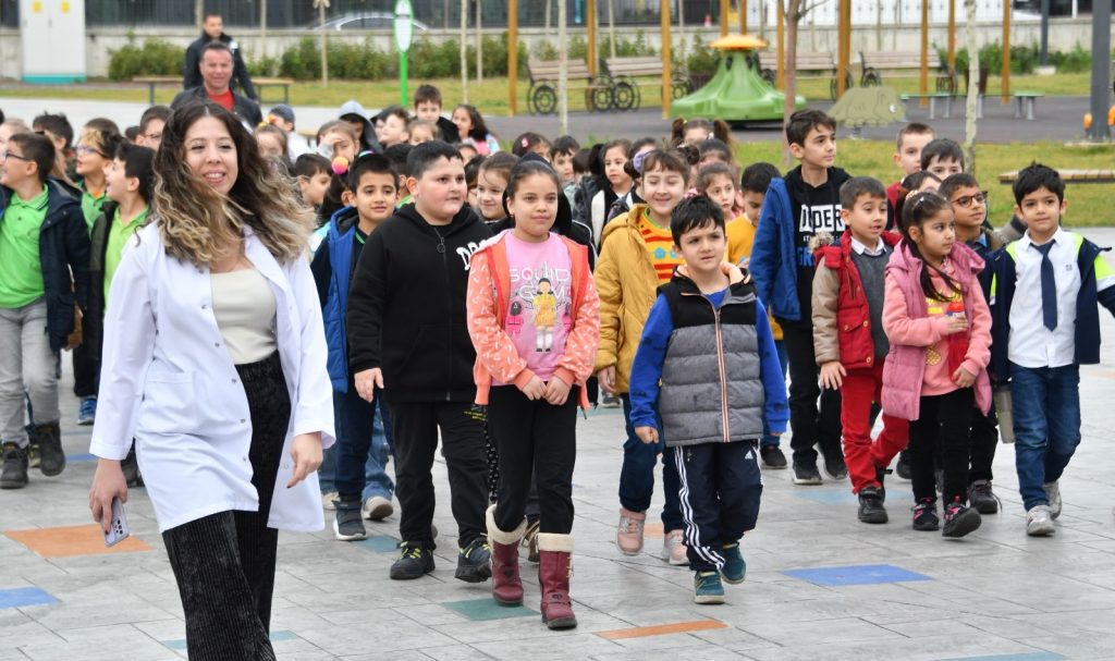 BİLİM SAMSUN’UN İLK ÖĞRENCİLERİ 1 Bilim Samsunun ilk ogrencileri 6