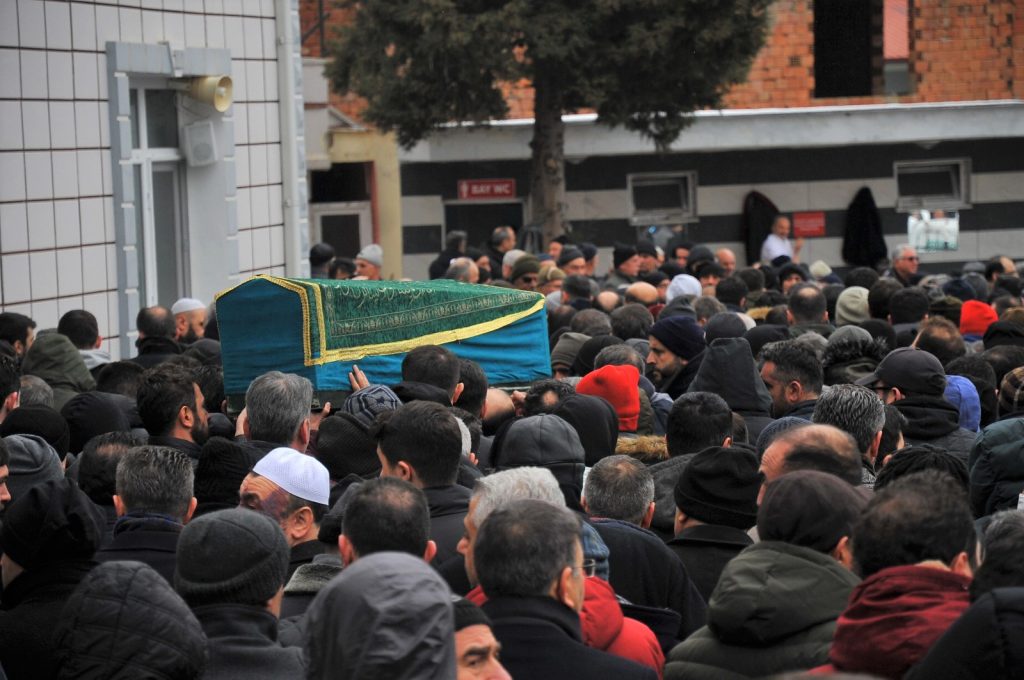 BÜYÜKŞEHİR PERSONELİNİN ACI KAYBI 2 Buyuksehir personelinin aci kaybi 1 1