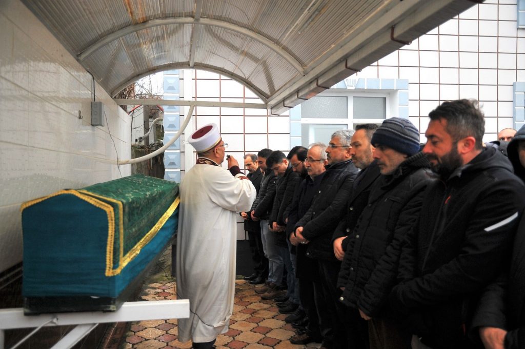 BÜYÜKŞEHİR PERSONELİNİN ACI KAYBI 1 Buyuksehir personelinin aci kaybi 2