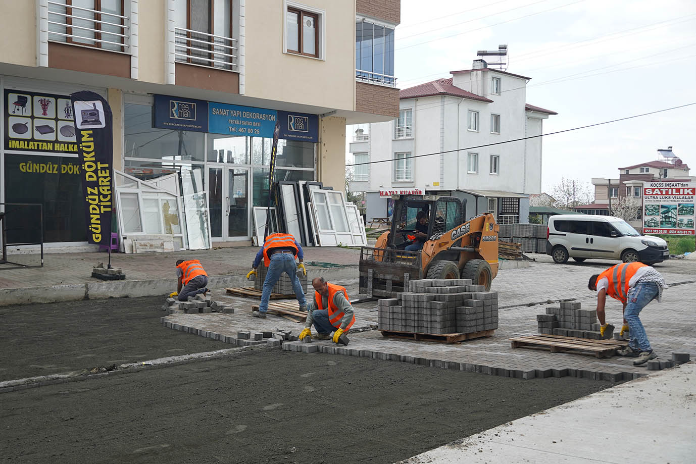 ATAKUM BELEDİYESİ'NDEN SOKAKLARA ESTETİK DOKUNUŞ (4)