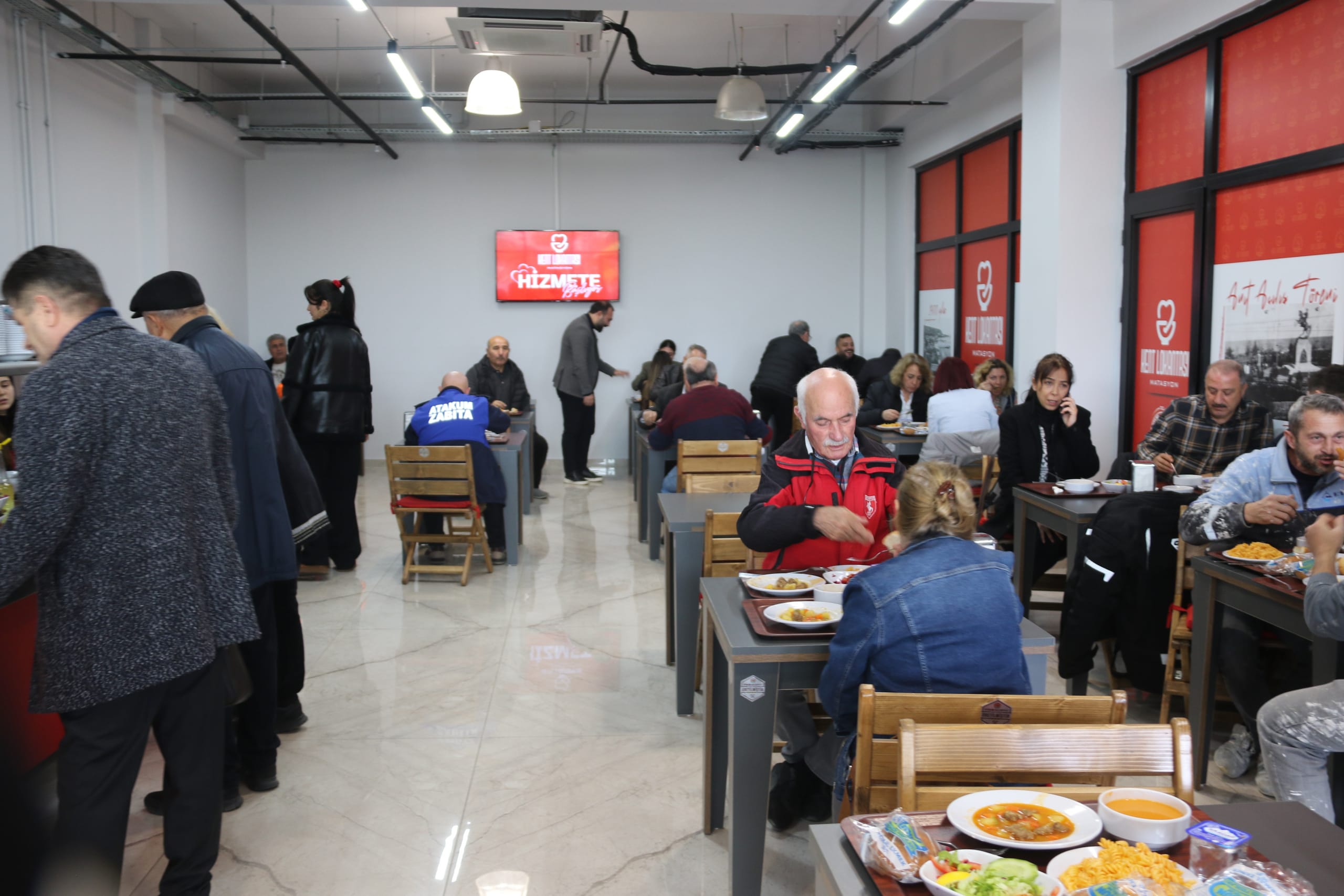 BASKAN TURKEL ATAKUMUN ILK KENT LOKANTASINI HIZMETE ACTI 5 scaled