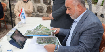 BAŞKAN SANDIKÇI'DAN PEŞ PEŞE DOĞAL GAZ MÜJDELERİ 2 1-ÖN SAYFA