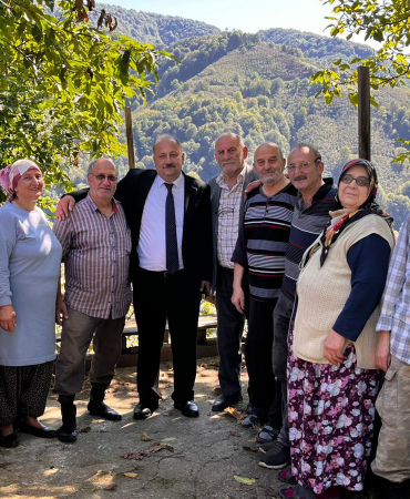 BAŞKAN KARACA, HİZMETLERİYLE VATANDAŞLARIN YÜZÜNÜ GÜLDÜRÜYOR 11 5e9c5cbe-4bfd-4dbf-97b4-342ef567203c