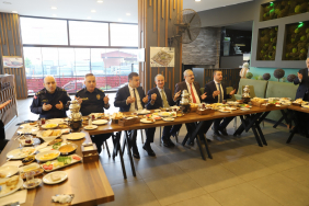 ÇARŞAMBA'DA MUHTARLAR KAHVALTIDA BİR ARAYA GELDİ 11 YYYYYYYYYYYYYYYYYYYYY